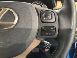 クルーズコントロールを装備しています。高速道路などで一定の速度で走ってくれるので運転が楽ですよ!速度を設定できますので、スピードの出しすぎにも注意できます。