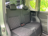 運転席側後部座席