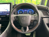 【純正革巻きステアリング】上質な革を使用することで、手にしっかり馴染みとても運転しやすいハンドルです♪