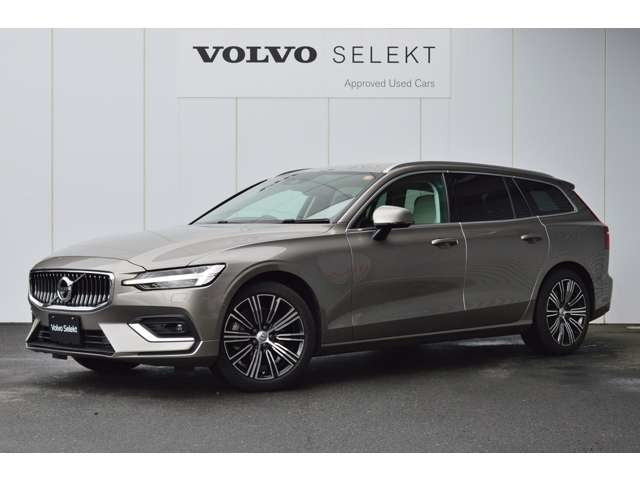 V60 T5 インスクリプション