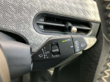 Emergency Service 365日24時間体制で、万一の故障などのトラブルに対応。応急処置のアドバイスのみならず、保証期間中は出張修理やレッカーなどの手配、さらにはお客様の代替交通手段やホテルの確保を行います。