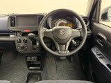 このハンドルを握った時に、車を所有している優越感を味わえますね