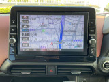 カーナビは、Bluetooth対応のメモリーナビが装着されています。