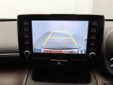 バックモニターを装備しています。車庫入れ時等に車両後方が確認出来るのでとても便利です。