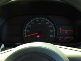とっても見やすいメーターです。夜間時はラグジュアリーな気分にさせてくれる照明が魅力ですので、夜のドライブも楽しみになりますよ♪