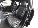 シートは座り心地もよく設計されております。また助手席も使用感は少なくきれいな状態を保って入庫しております。