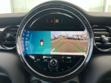 あらかじめ車両本体価格の一部を、据置価格として最終回のお支払い分に設定。月々のお支払いをお手ごろに設定いただけるバリューローンプログラムがご利用いただけます。支払回数は24・36・48・60回から選べます。