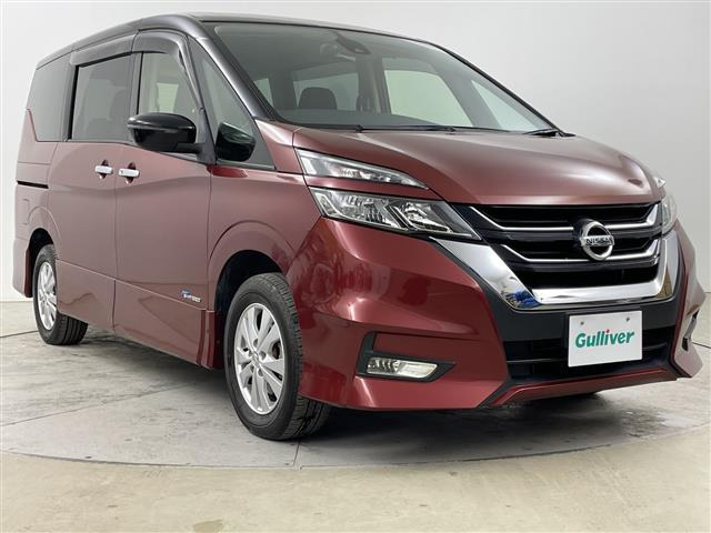 セレナ 2.0 ハイウェイスター 4WD 修復歴無し