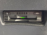 【ETC】高速道路の料金所をストレスなく通過!話題のスポットやサービスエリアに多い「スマートIC」利用時は必須のアイテムです。当店でセットアップを実施、ご納車当日からすぐにご利用いただけます!