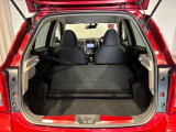 リヤシートを倒した状態です☆荷物もたくさん載せられます♪