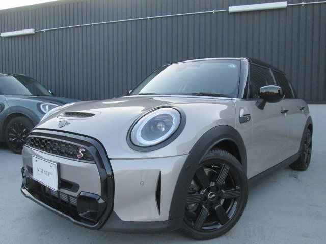 ミニ クーパー S 5ドア DCT