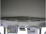 天井にはスリムサーキュレーター装備☆空気を循環してくれるので後席も快適に過ごして頂けます。
