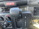 ハンドルからシフトが近いので操作しやすいですよ