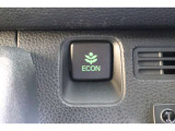 ECONスイッチの効果とあなたの運転で、クルマと力をあわせ「燃費向上=ガソリン代の節約=CO2 削減」のチャレンジをお楽しみください。