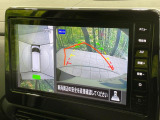 【アラウンドビューモニター】専用のカメラにより、上から見下ろしたような視点で360度クルマの周囲を確認することができます☆死角部分も確認しやすく、狭い場所での切り返しや駐車もスムーズに行えます。