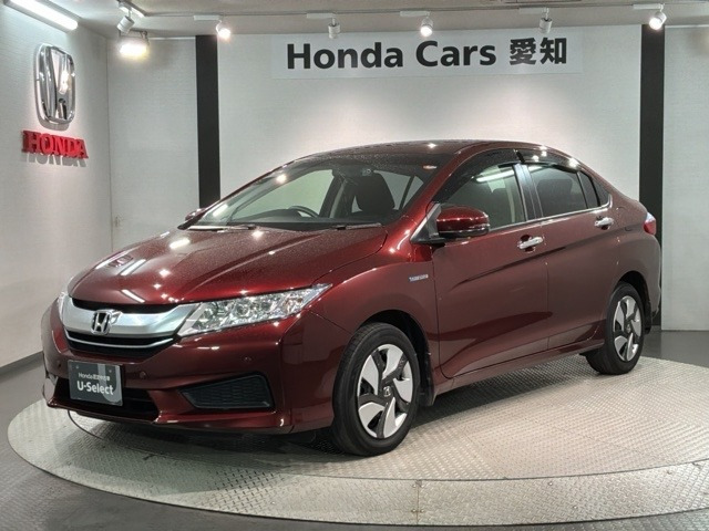 グレイス1.5 ハイブリッド LX