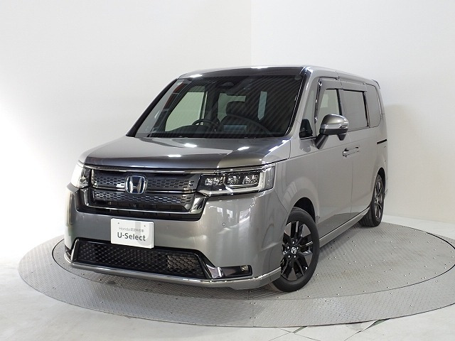 ステップワゴン  2.0 e:HEV スパーダ