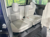 3列目シートはもちろん状態良好☆大人でもゆったりと座って頂けますので、大人数でのお出かけもラクラクです♪ご家族で、気の知れた仲間で、ドライブに行くのが楽しみですね♪