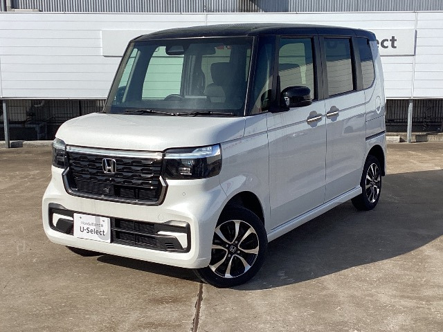 N-BOXカスタム  カスタム 660 4WD