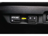 純正ビルトインETC2.0搭載で料金所もらくらく通過。