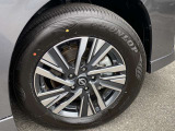 日産純正アルミホイールになります。
