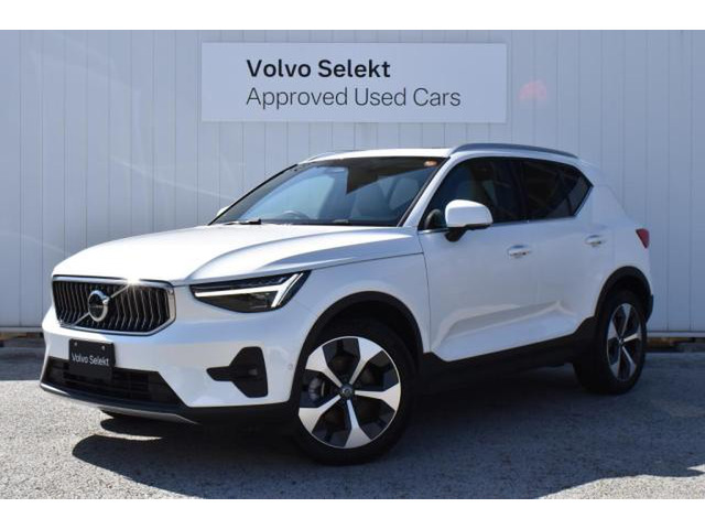 XC40 ウルトラ B4 AWD 4WD
