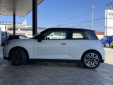 徹底した納車前点検とMINI NEXTのメカニックが持つ高い技術力で、 高いクオリティを保っております。皆様のMINIライフを真心こめてサポートいたします。