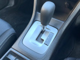 【CVT】無段階変速機能でスムーズな走行をお楽しみいただけます♪エンジンパワーを無駄なく車輪に伝えるから低燃費にも貢献!