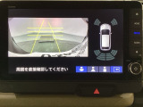 バックでの車庫入れも安心です! リアカメラが付いているバックモニター付のナビを装備しております。バンパーについているソナーや、操作線もついており距離感も画面から確認できます。