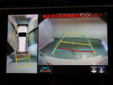 パノラミックビューモニター付きです。車両を上から見たような映像をモニター画面に表示。運転席からの目視では見にくい、車両周辺の状況をリアルタイムでしっかり確認できます。
