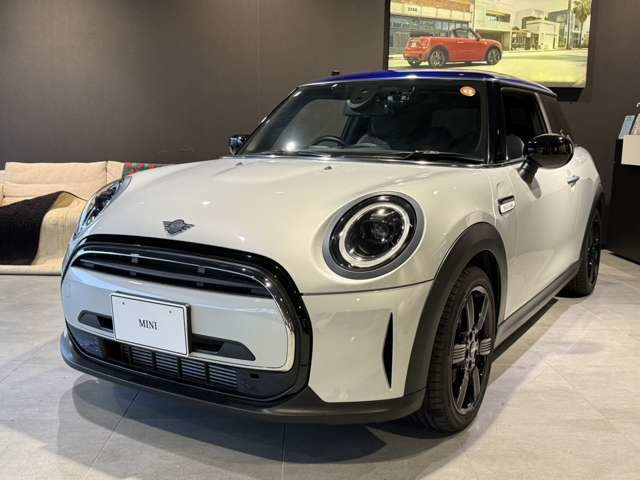 ミニ クーパー ブリック レーン エディション DCT