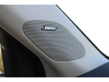 快適な移動を演出するBOSEプレミアムサウンドシステム。