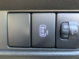 運転席側パワースライドドア付きです♪運転席側からの荷物の載せ降ろしに便利ですね。
