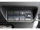 エマージェンシーブレーキ、踏み間違い衝突防止アシストなど安全装備も充実しております!