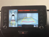 嬉しいバックモニター付き!駐車が苦手な方でも安心♪