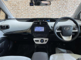 プリウス 1.8 S ツーリングセレクション E-Four 4WD 修復歴無し