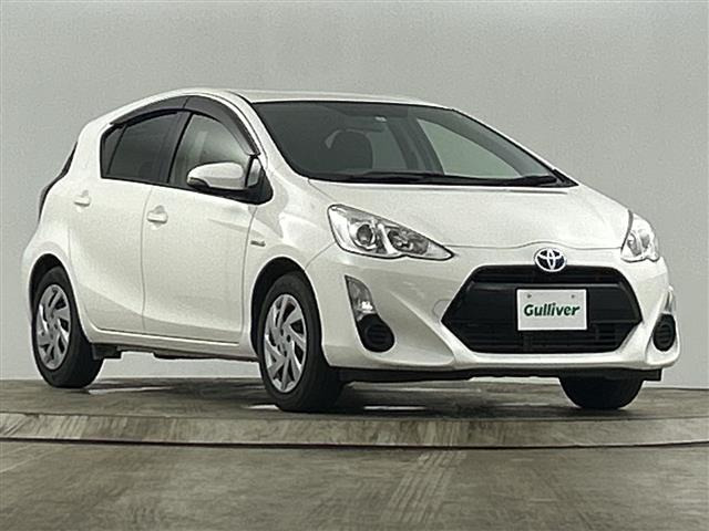 アクア 1.5 S 修復歴無し