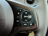 Hondaセンシングの機能のひとつ、アダプティブクルーズコントロール付!アクセルから足を離しても設定したスピードと前車との車間を保ち走行してくれます!車線維持もアシスト☆高速道路で疲労軽減ですね☆
