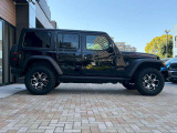台形ホイールアーチもJeepの伝統の一つです。