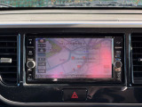 メモリーナビ(テレビ付)搭載で、初めての道や遠出でも安心です!Bluetoothが使えるので、好きな音楽を聴きながら楽しいドライブを♪