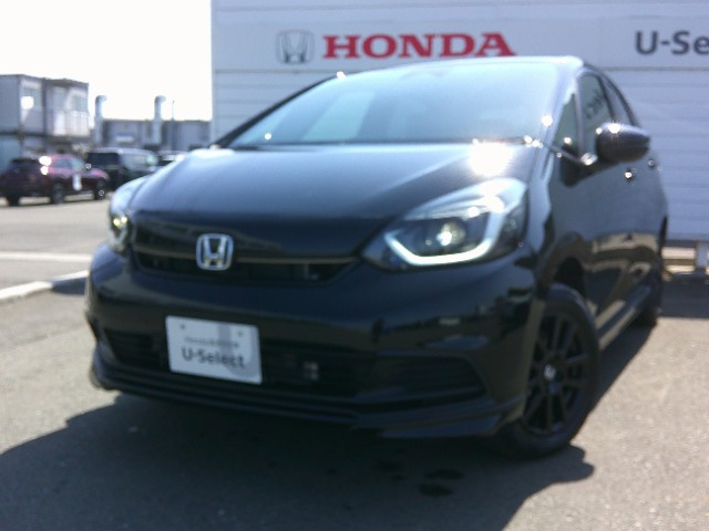 フィット 1.5 e:HEV ホーム ブラックスタイル 4WD 