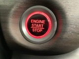 ワンプッシュでエンジンのスタート、ストップが出来て便利です。