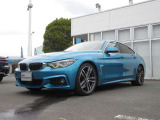 BMWの最大の特徴は「走りの楽しさ(駆けぬける歓び)」を中心に、スポーティな性能・独自のデザイン・高い技術力を一貫して追求している点です。