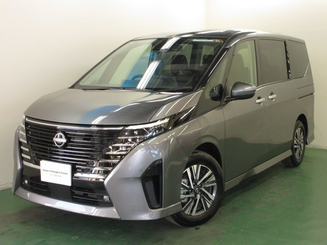 セレナ 1.4 e-POWER ハイウェイスターV 