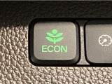 ★ECONスイッチ★ エコドライブを加速しよう!スイッチをONにすると、運転の仕方によるロスを抑え込み燃費をよくするようクルマが頑張ります(*^ー^*)燃費向上にチャレンジ♪