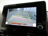 バックカメラで後方がリアルタイム映像で確認できます!商業施設や駐車場での駐車時や、夜間のバック時にも安心です♪