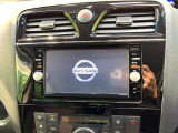 【純正ナビ】人気の純正ナビを装備しております。ナビの使いやすさはもちろん、オーディオ機能も充実!キャンプや旅行はもちろん、通勤や買い物など普段のドライブも楽しくなるはず♪