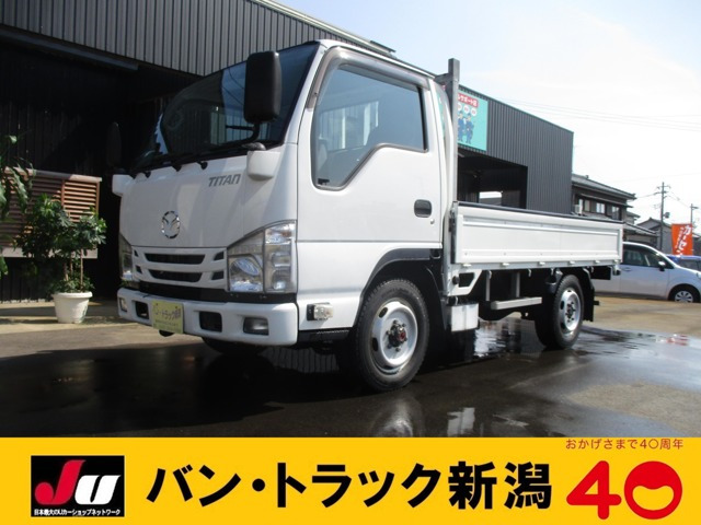 タイタン 3.0 フルワイドロー 4WD 