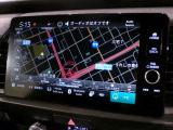 ホンダ車専用車載通信機能「Honda CONNECT(ホンダコネクト)」に対応で、便利と快適がさらに広がったナビディスプレイです。
