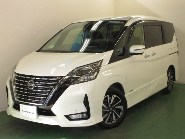 セレナ 2.0 ハイウェイスターV 